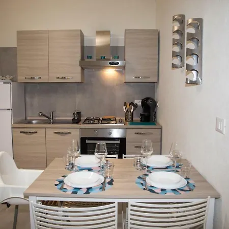 Aus Holiday * 카타니아