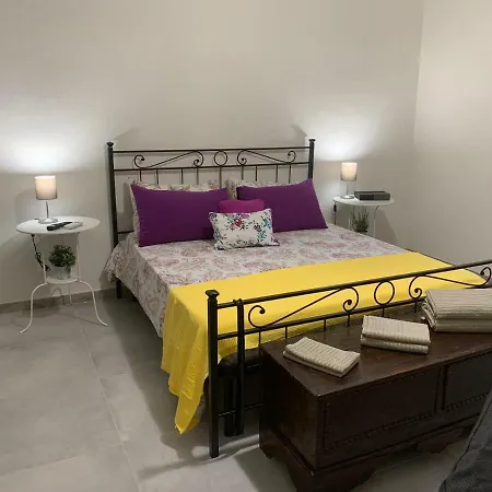 Aus Holiday 펜션 카타니아