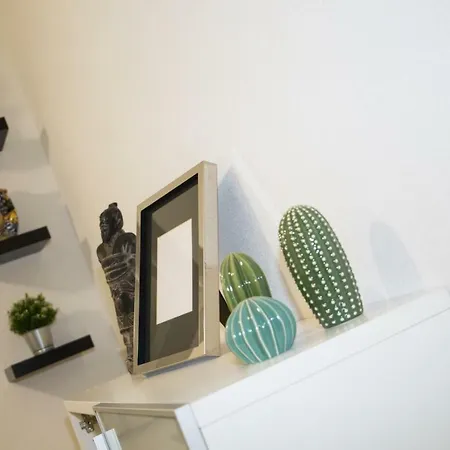 Aus Holiday 카타니아