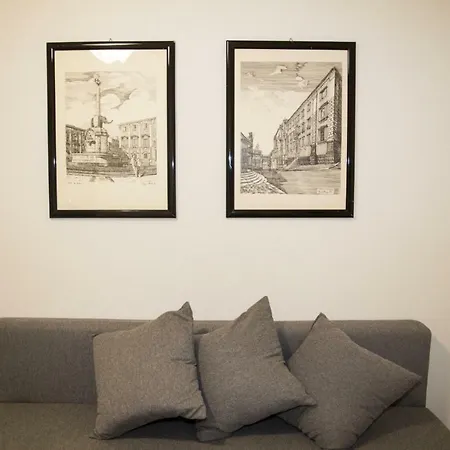 Aus Holiday 카타니아