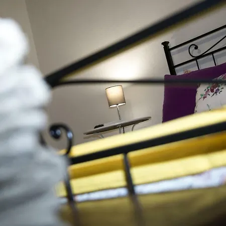 Aus Holiday 카타니아